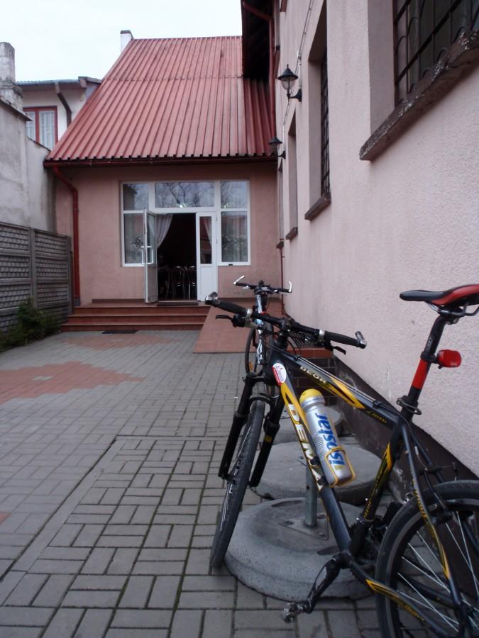 Na tyłach restauracji w Lelowie