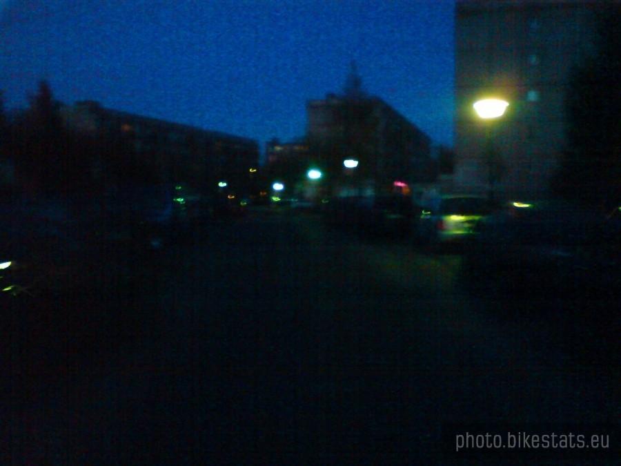 Swarzędzkie osiedle po godz 20.30