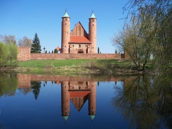 Kościół w Brochowie