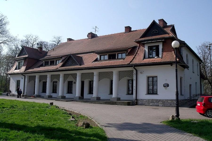 Dwór w Zbyszycach