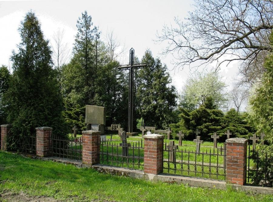 Pilaszków - cmentarz wojenny 1939 r.