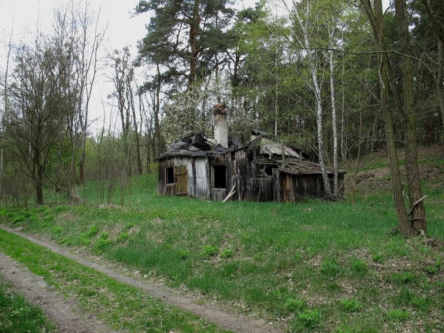 Korfowe - opuszczona chata