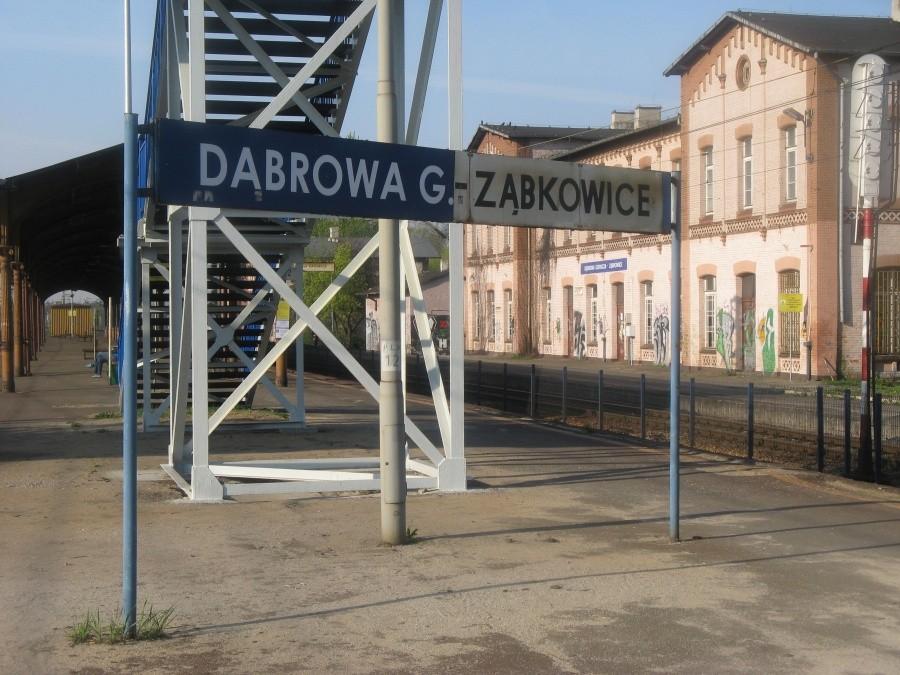 Dworzec PKP w Ząbkowicach