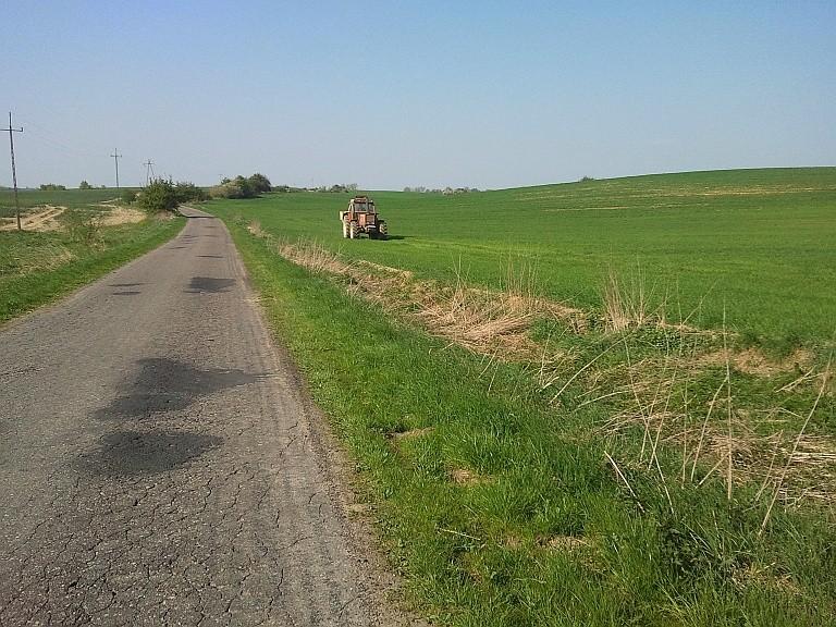 Mimo świąt prace na polach w pełni