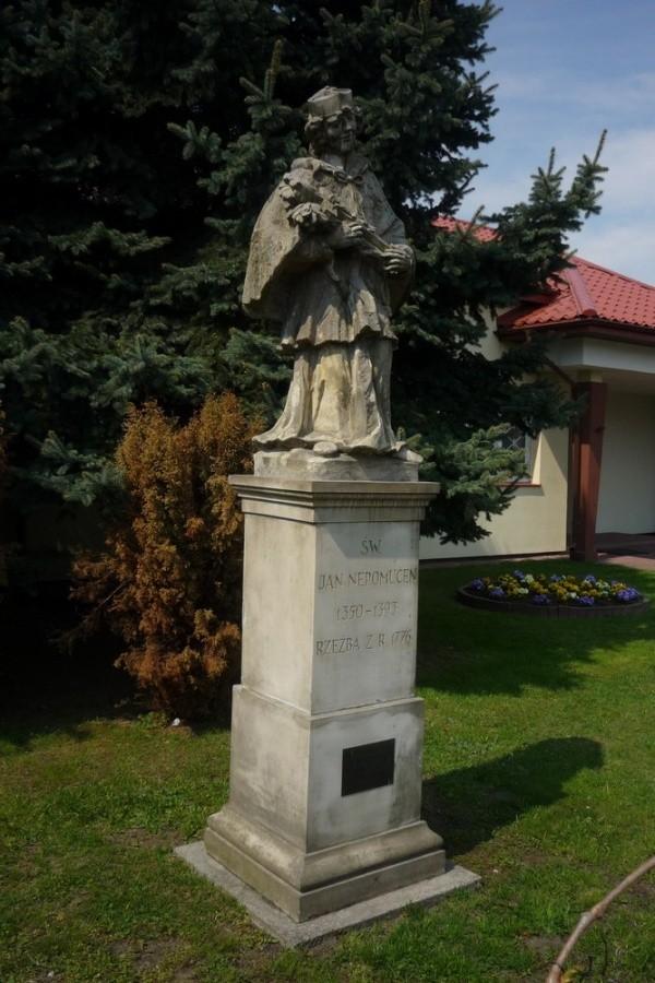 Św. Jan Nepomucen- rzeźba z Lesznowoli