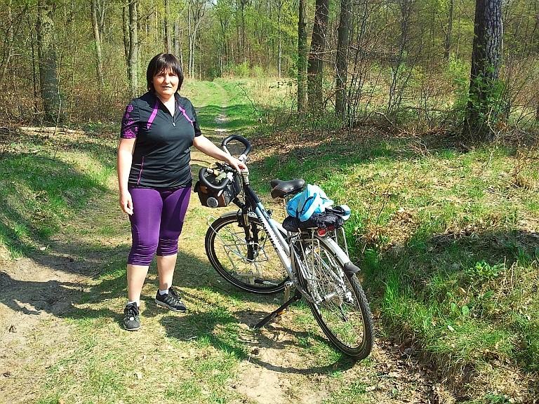 Postój na odpoczynek między Grzepnicą, a Dobrą