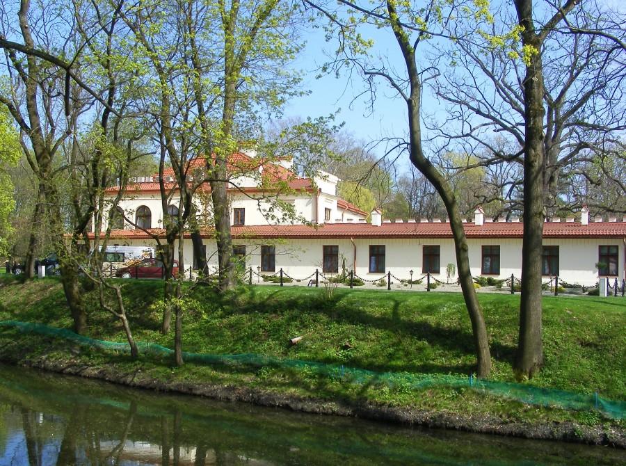 Zamek- hotel w Dubiecku