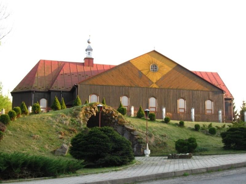 Zabytkowy Kościół w Gwoźnicy.