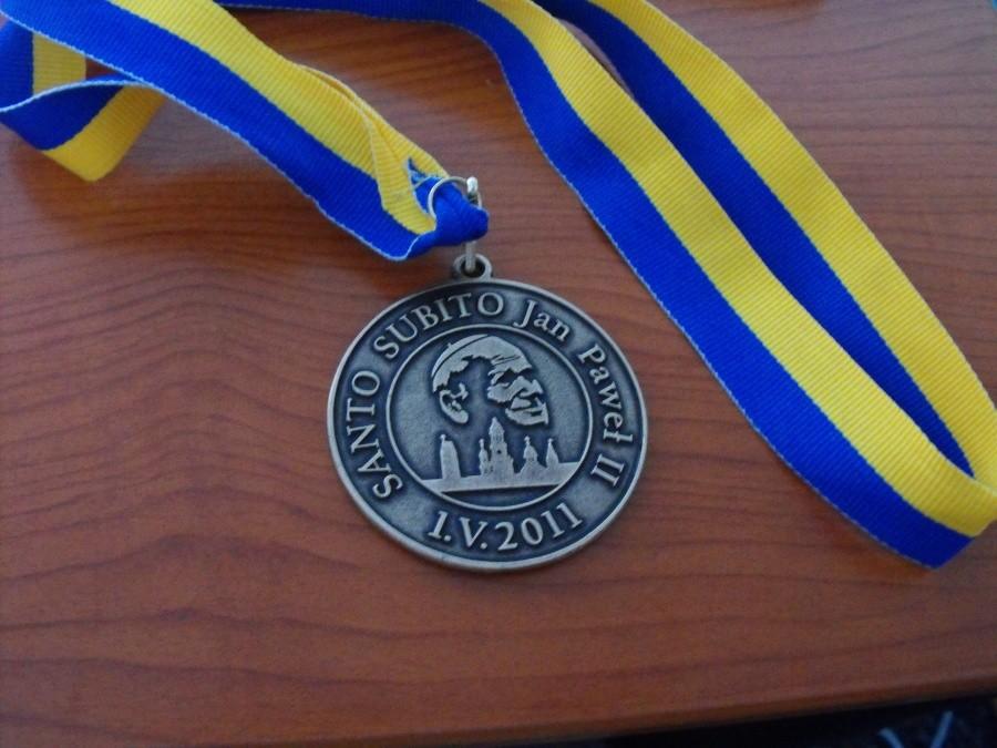 Medal za ukończenie maratonu w Trzebicy rewers