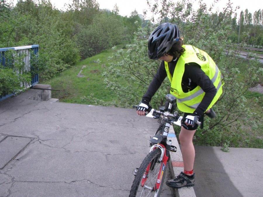 a mogłaby tu być rowerówka...