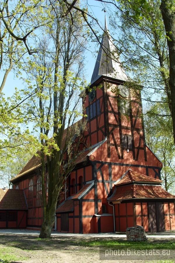 Odrestaurowany kościół Matki Boskiej Częstochowskiej w Kiezmarku