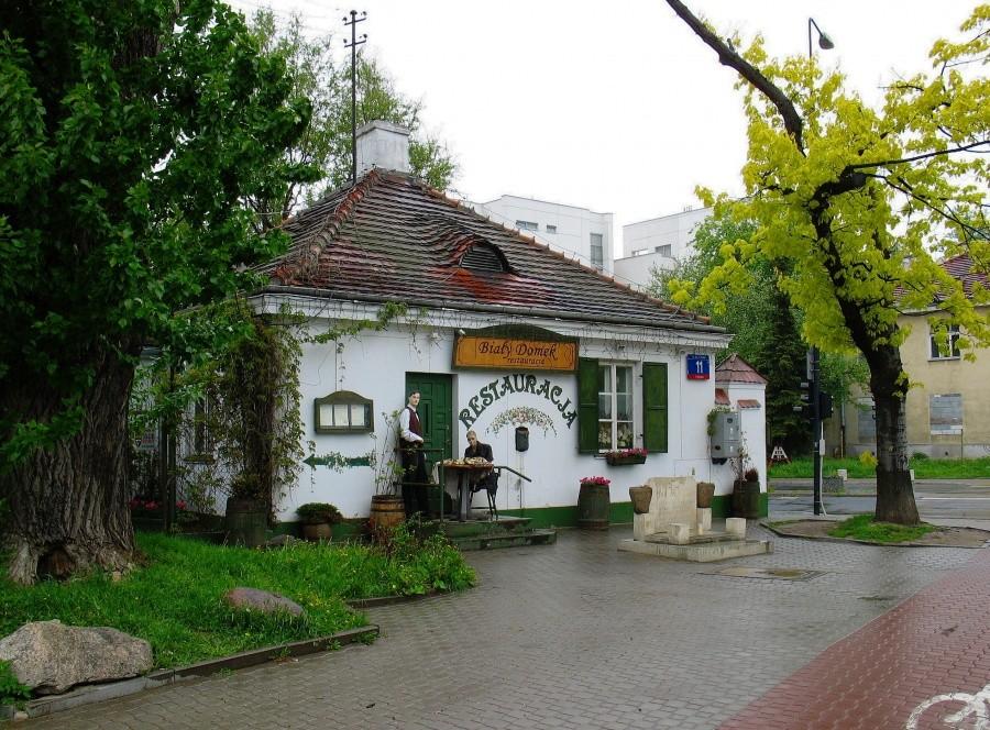 Urocza restauracja przy Boboli