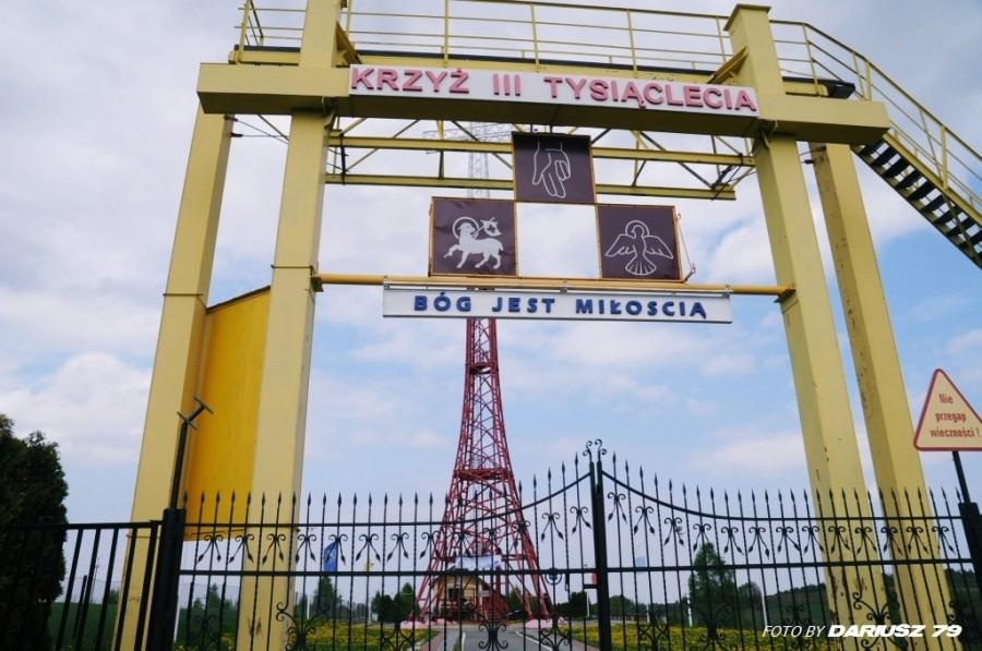 Borki Chechelskie - Krzyż III Tysiąclecia