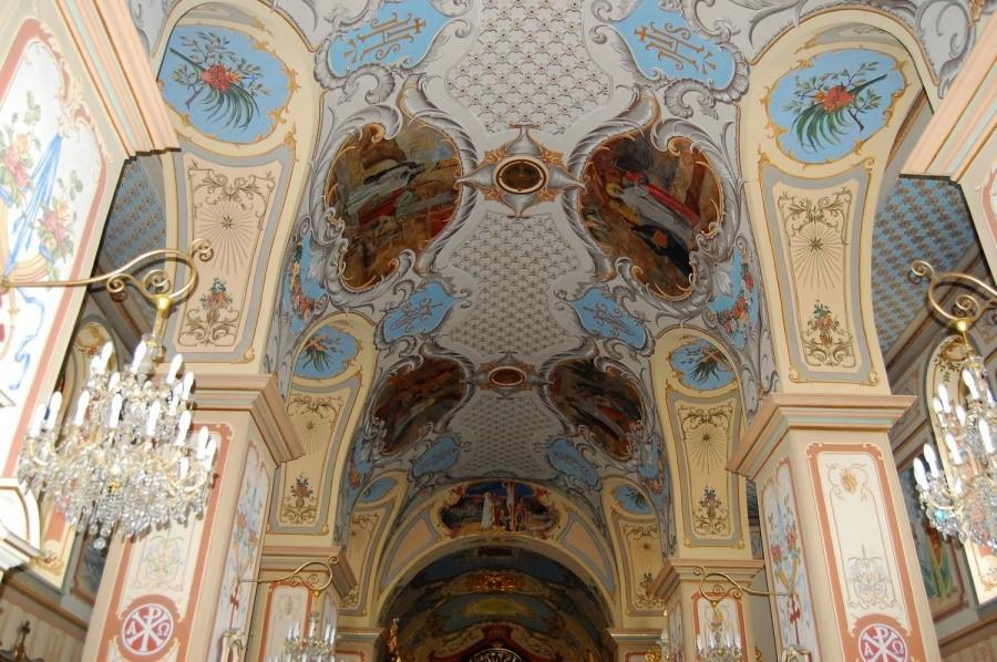 Rychwałd-sanktuarium Matki Bożej Rychwałdzkiej -wnętrze kościoła.