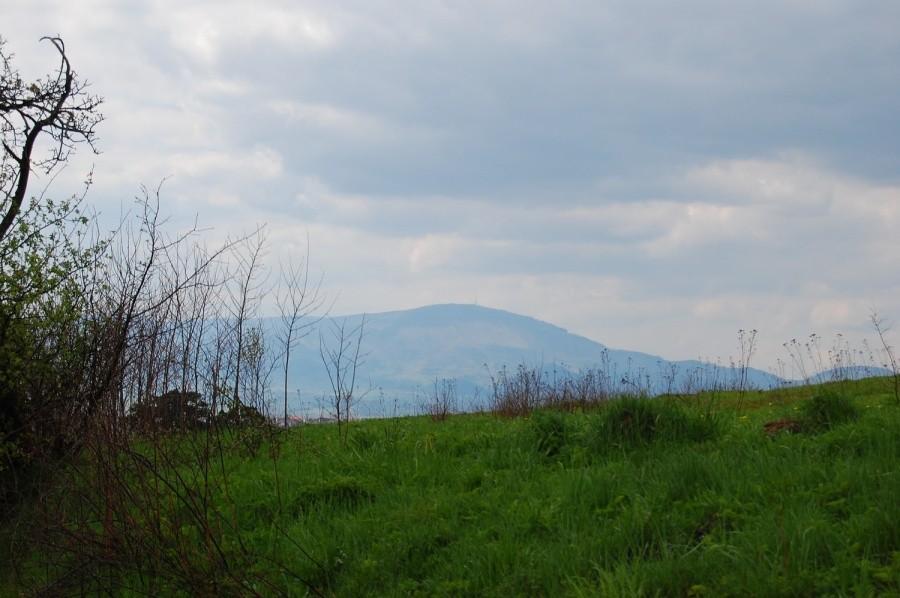 Widok na Skrzyczne od strony Rychwałdu