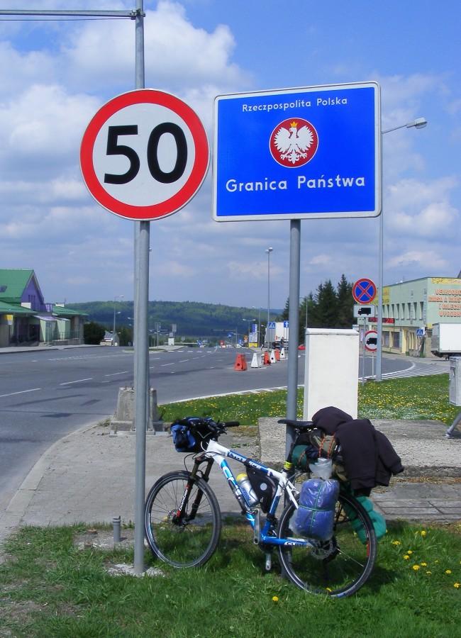 Czas wrócić na naszą stronę granicy:)