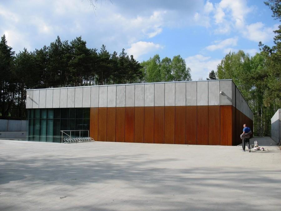 Palmiry - pawilon nowego muzeum