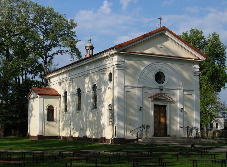 Kościół w Łomnej