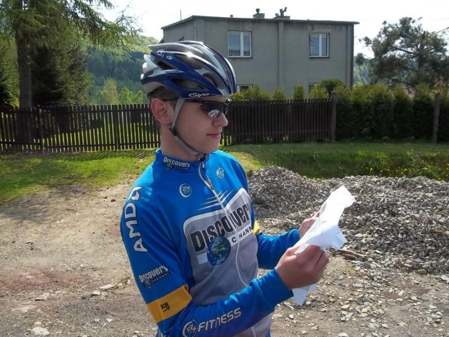 kujon..do maturki się uczyło w wolnych chwilach