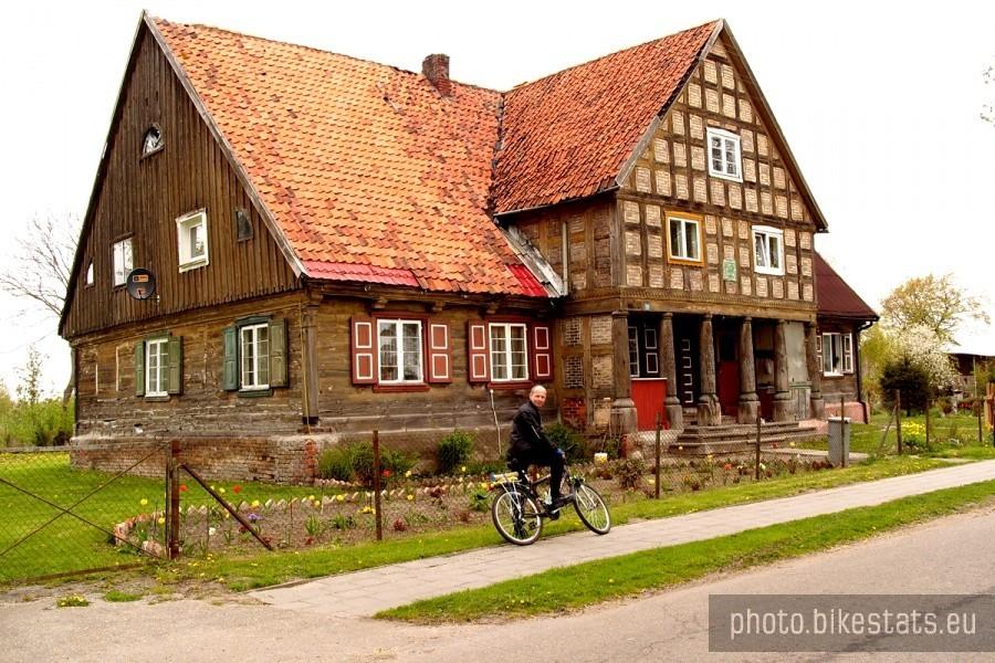 Dom podcieniowy w Gniazdowie