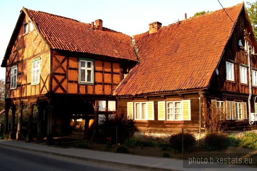 Dom podcieniowy w Żuławkach