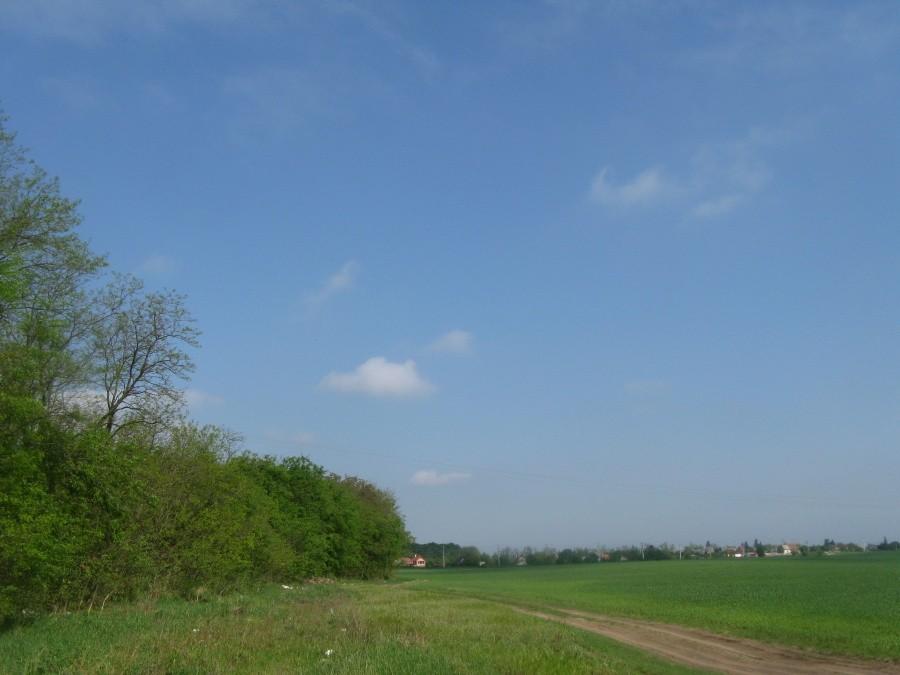 Błękit nieba... cóż można chcieć więcej na wyprawie rowerowej?
