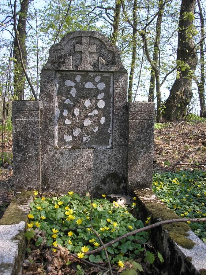 Zapomniany cmentarz ewangelicki w Bytkowicach [1]