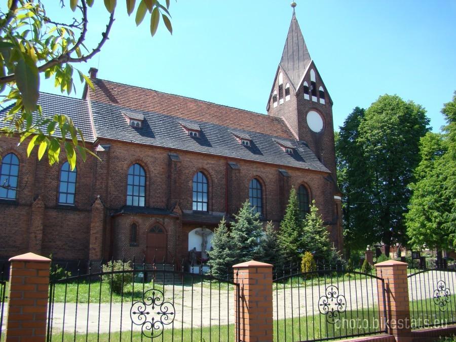Kościół neogotycki z 1910 r. w Krzepowie.