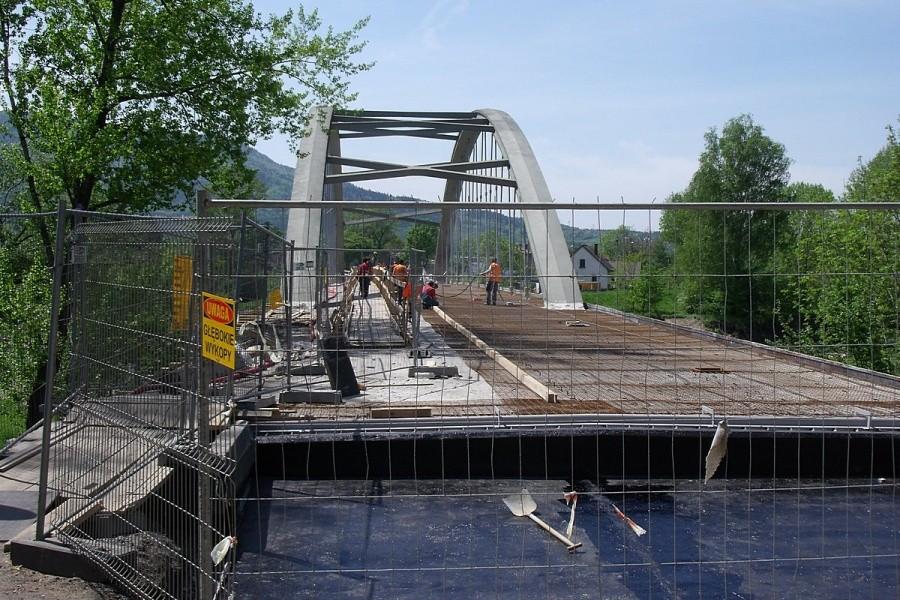 Remont mostu w Kobiernicach