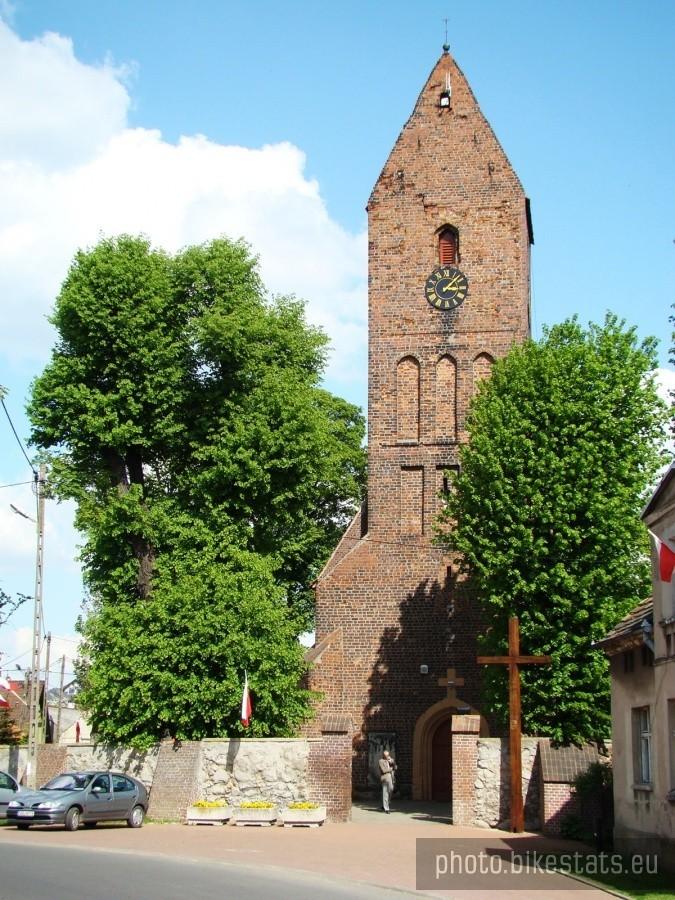 Kościół św. Szymona i Judy z XII w. w Jaczowie to jeden z najstarszych zabytków ziemi głogowskiej.