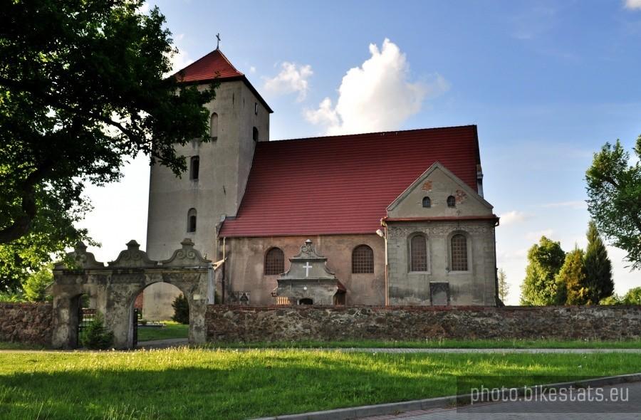 Kościół Podwyższenia Krzyża Świętego w Szymocinie, ok. 1600 r.