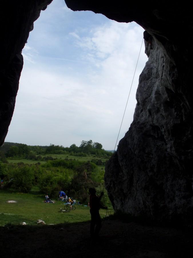 Widok ze schroniska skalnego