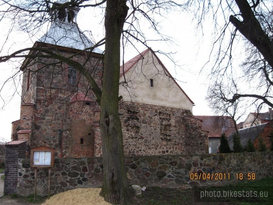 Kościół pod wezwaniem Wszystkich Świętych w Jerzmanowie