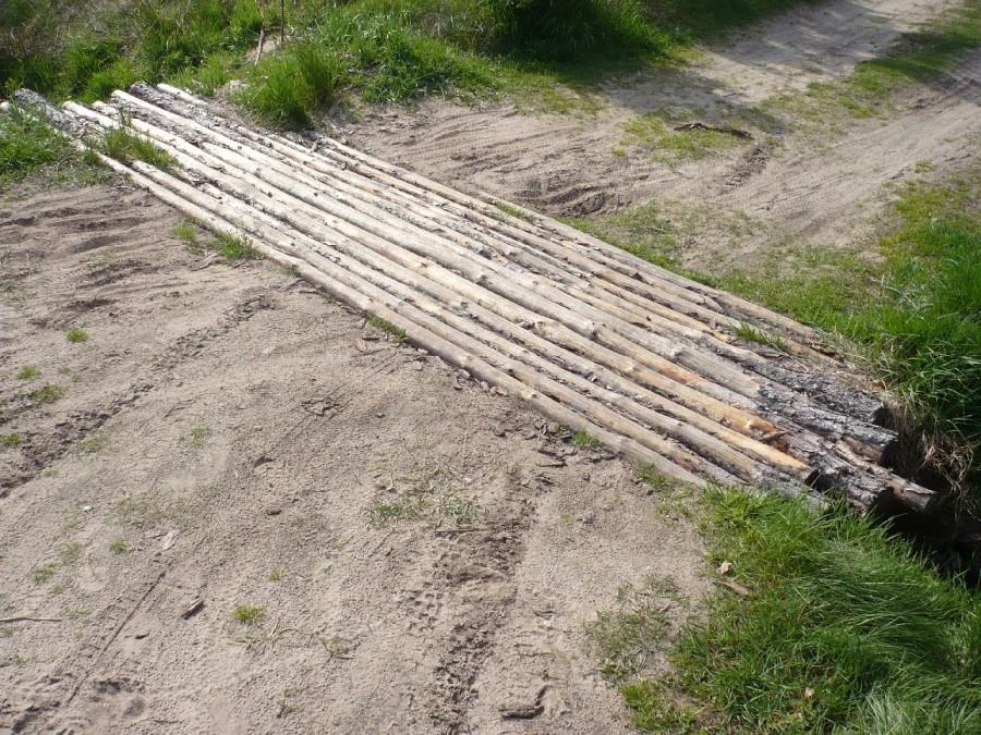 Punkt miał być pod mostkiem