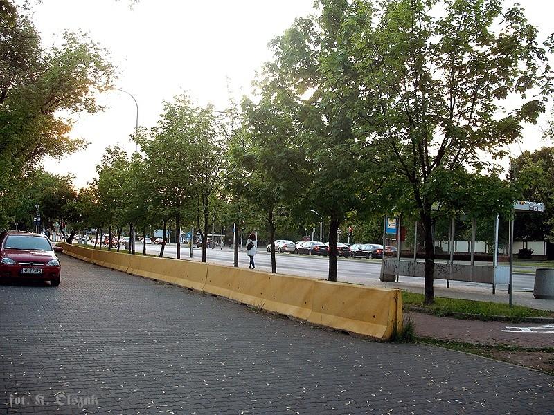 Widok w kierunku Miłobędzkiej