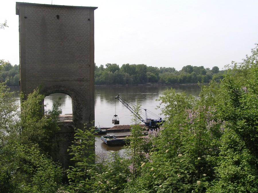 Wisła widziana ze ścieżki- przedłużenia ul Wyszogrodzkiej