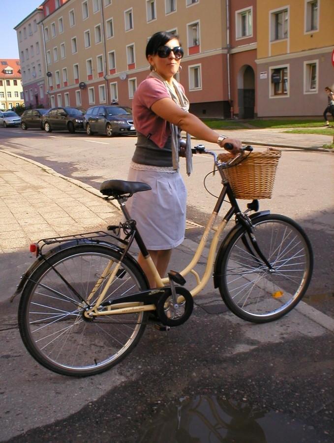 ELBLĄSKA ROWERZYSTKA I JEJ ROWER