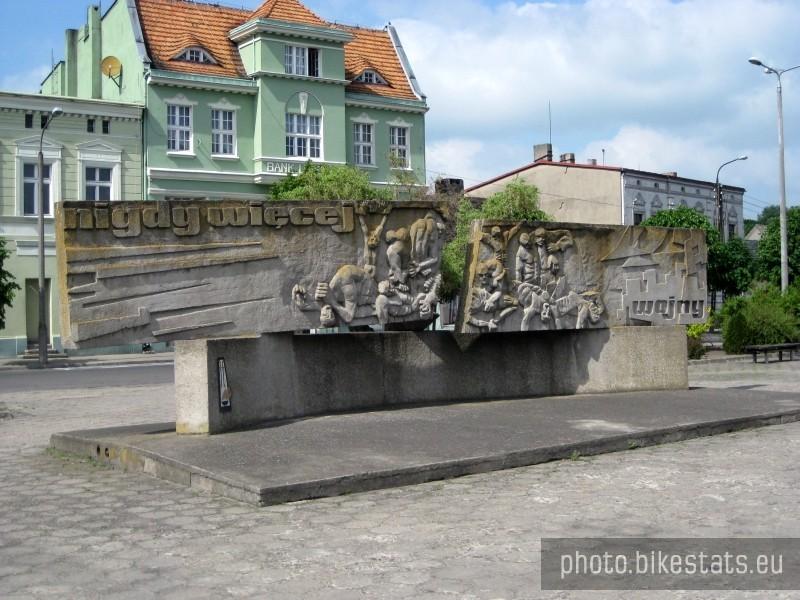 Janowiec Wielkopolski - NIGDY WIĘCEJ WOJNY!
