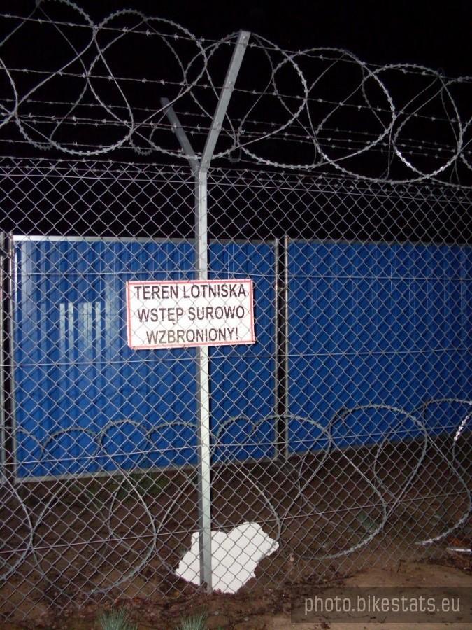 Nie to nie - pojedziemy dookoła.