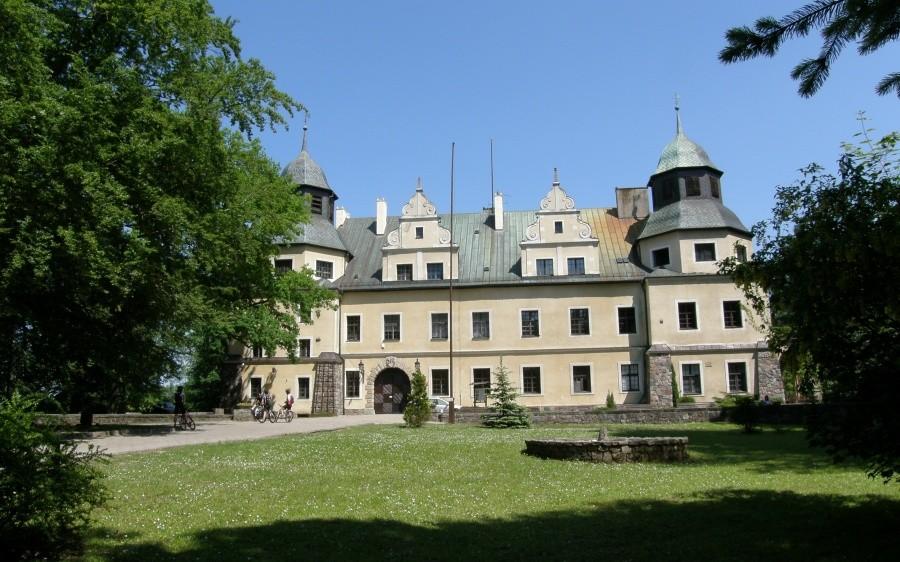 Neorenesansowy Zamek w Goraju