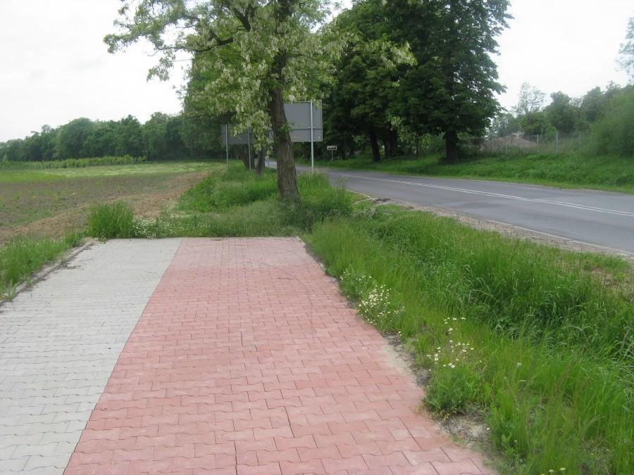 No i standardowy polski koniec drogi rowerowej :(