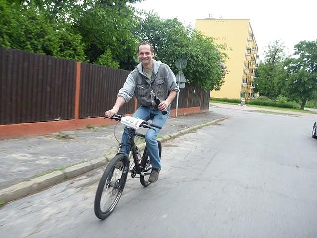 Benek w stylizacji "na trola"