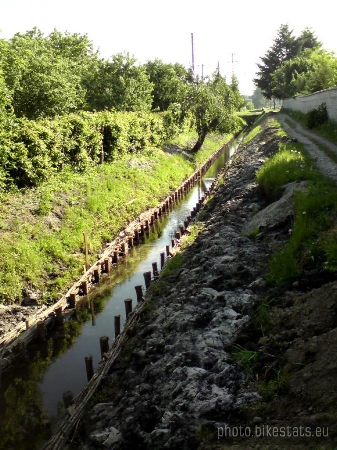 Rów w Powisinie
