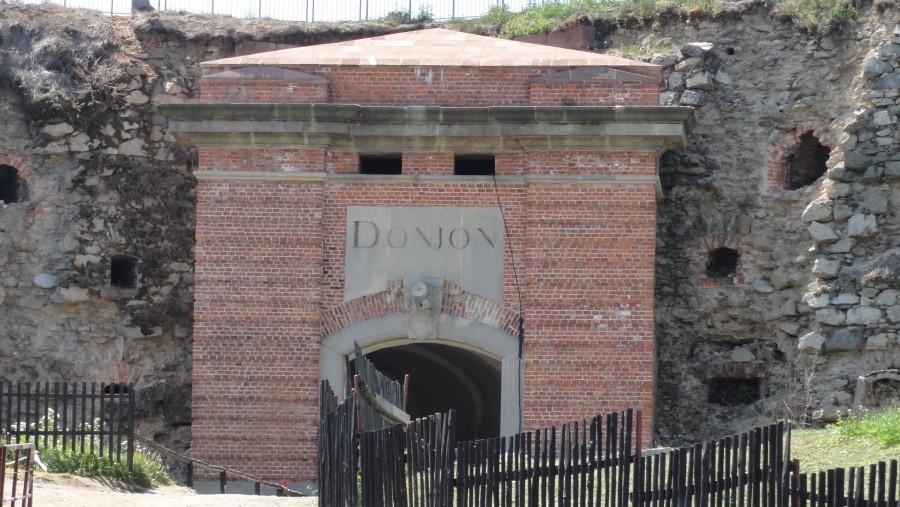 Fort donjon srebrna góra