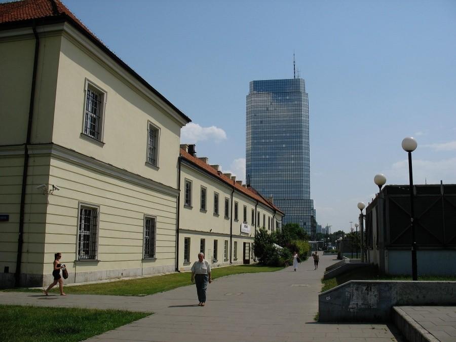Błękitny wieżowiec