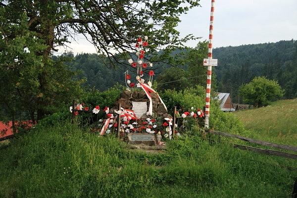 Pomnik na Przysłopie