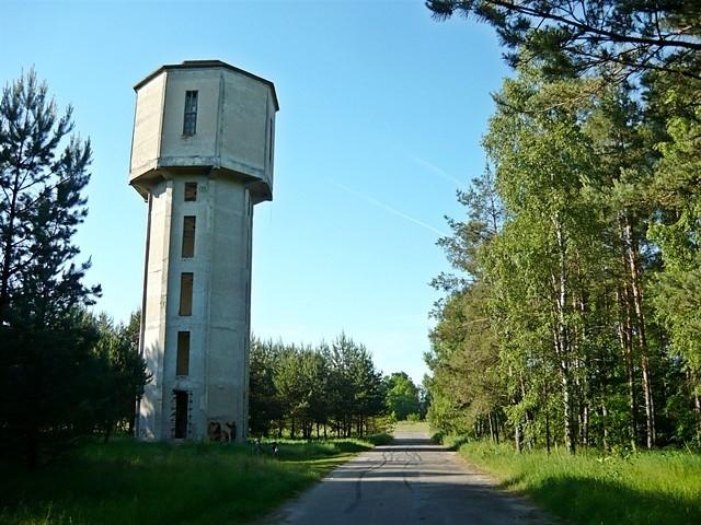 Wieża ciśnien na stacji PKP Czerwony Bór