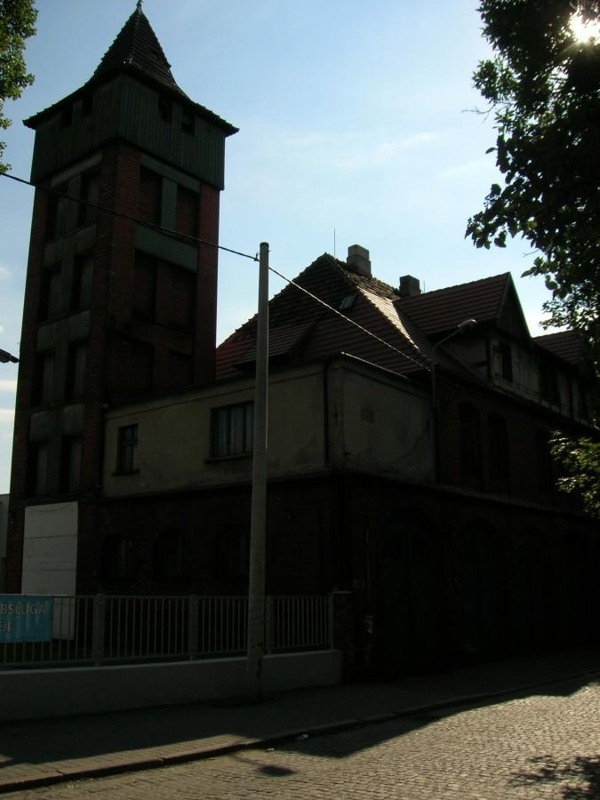 dawna remiza strażacka w Łagiewnikach (Bytom)