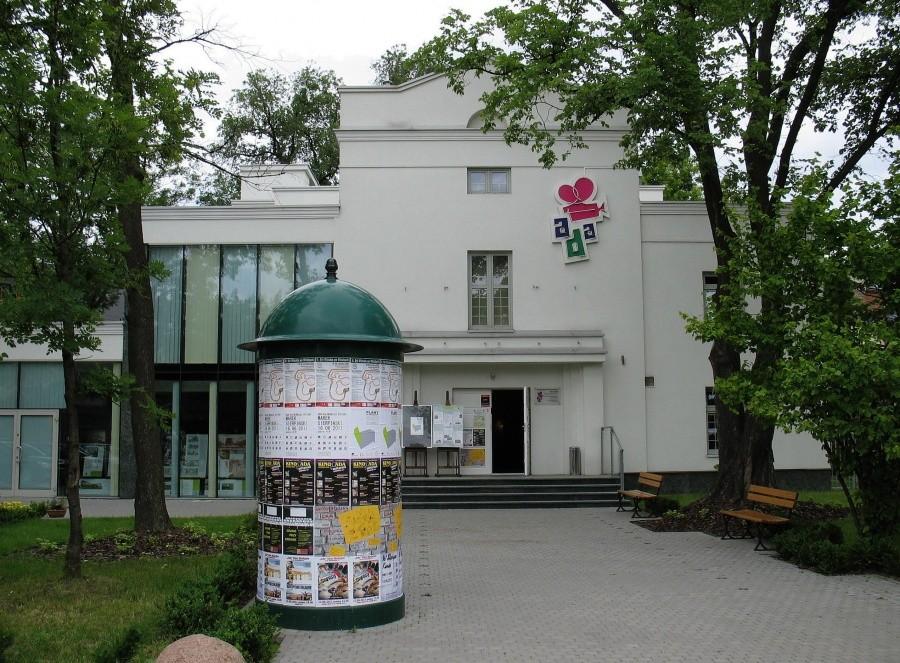 Kino Ada we Włochach
