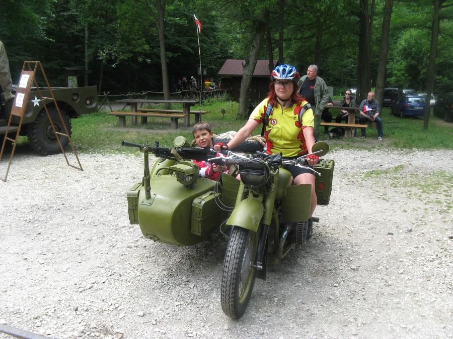Na motocyklu przy schroniew Konewce